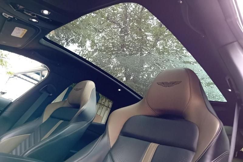 Usado Aston Martin DBX 707 CV (519 kW) 2022 Verde SUV