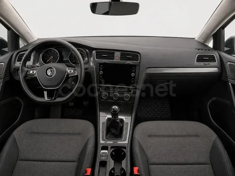 Usado VW Golf VII Advance 130 CV (95 kW) 2019 Negro Berlina