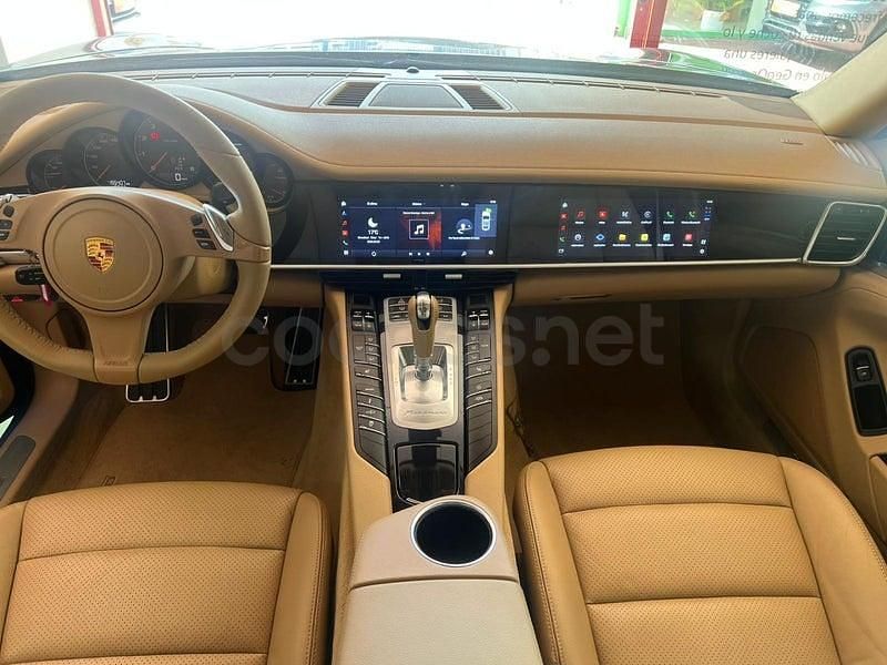 Usado Porsche Panamera 310 CV (228 kW) 2015 Granate Berlina