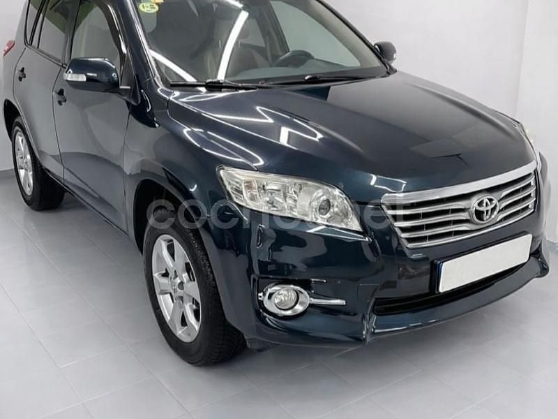 Usado Toyota RAV4 Executive 150 CV (110 kW) 2011 Azul SUV