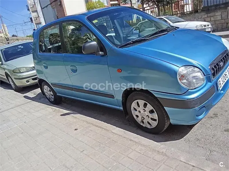 Usado Hyundai Atos GLS 55 CV (40 kW) 2002 Azul Utilitario