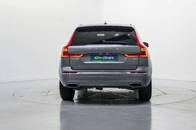 Usado Volvo XC60 Inscription 197 CV (144 kW) 2021 Gris SUV