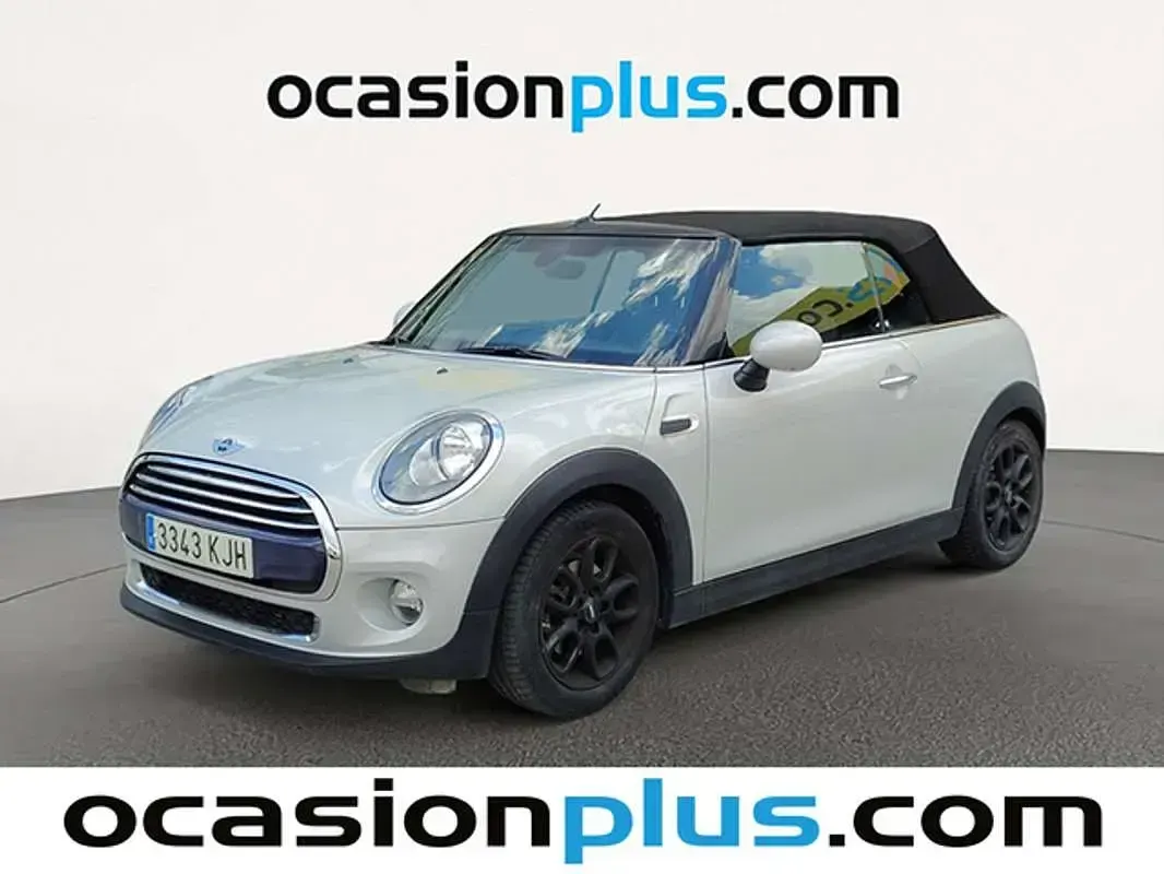 Usado Mini Cooper Cabriolet 136 CV (100 kW) 2018 Plateado Descapotable