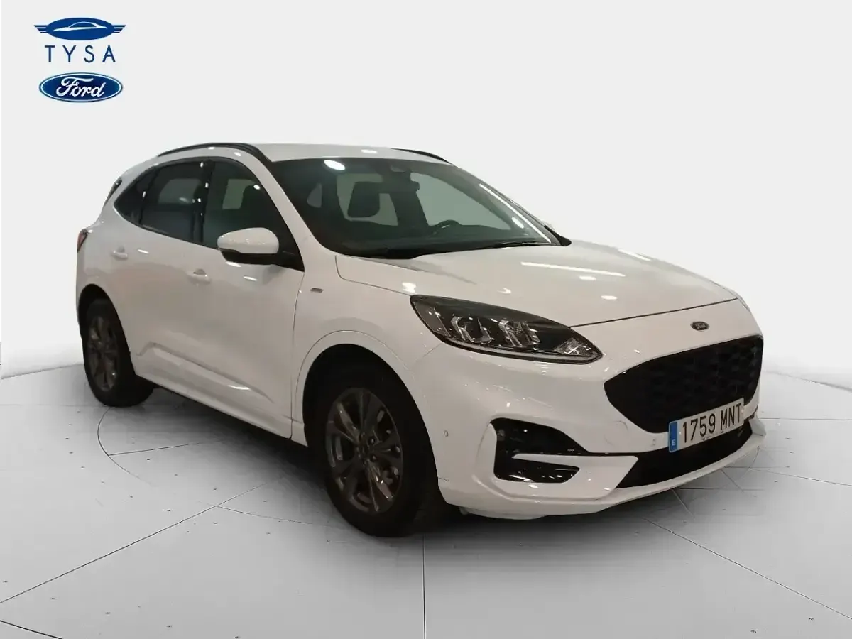 Usado Ford Kuga ST-Line 150 CV (110 kW) 2024 Blanco SUV