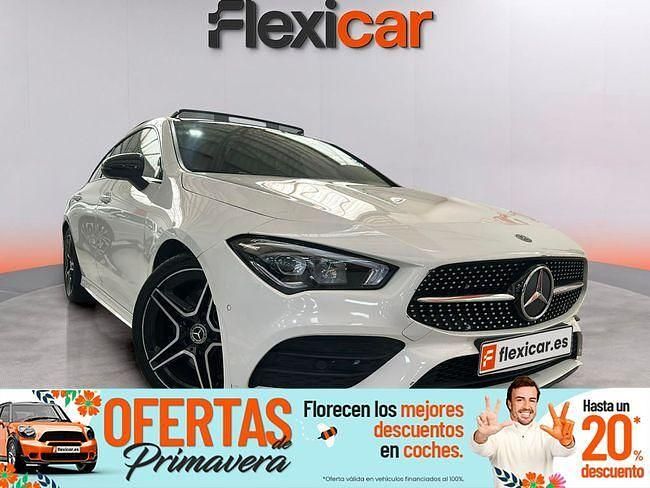 Usado Mercedes CLA200 Shooting Brake 163 CV (119 kW) 2020 Blanco Familiar