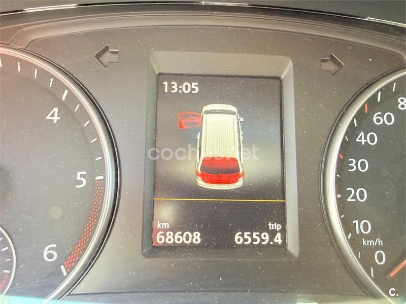 Usado Seat Alhambra Ecomotive 150 CV (110 kW) 2017 Gris / plata Monovolumen