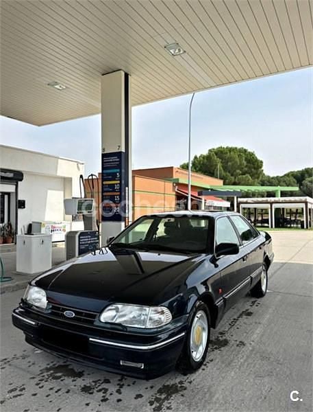 Usado Ford Scorpio Ghia 120 CV (88 kW) 1992 Azul Berlina