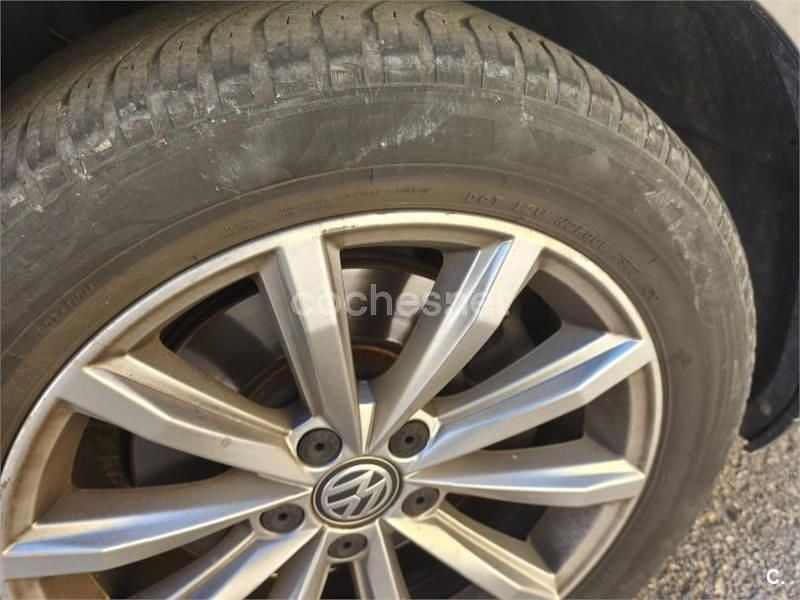 Usado VW Passat Edition 150 CV (110 kW) 2017 Gris / plata Berlina