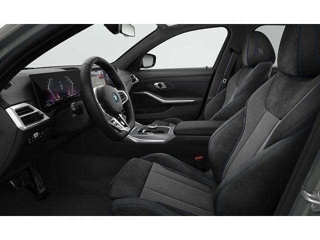 Usado BMW 330e Comfort Edition 292 CV (214 kW) 2025 Gris Berlina