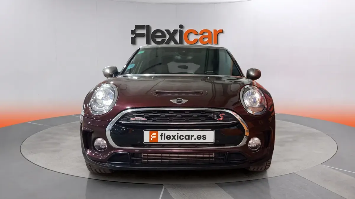 Usado Mini Cooper S Clubman 192 CV (141 kW) 2018 Rojo Familiar