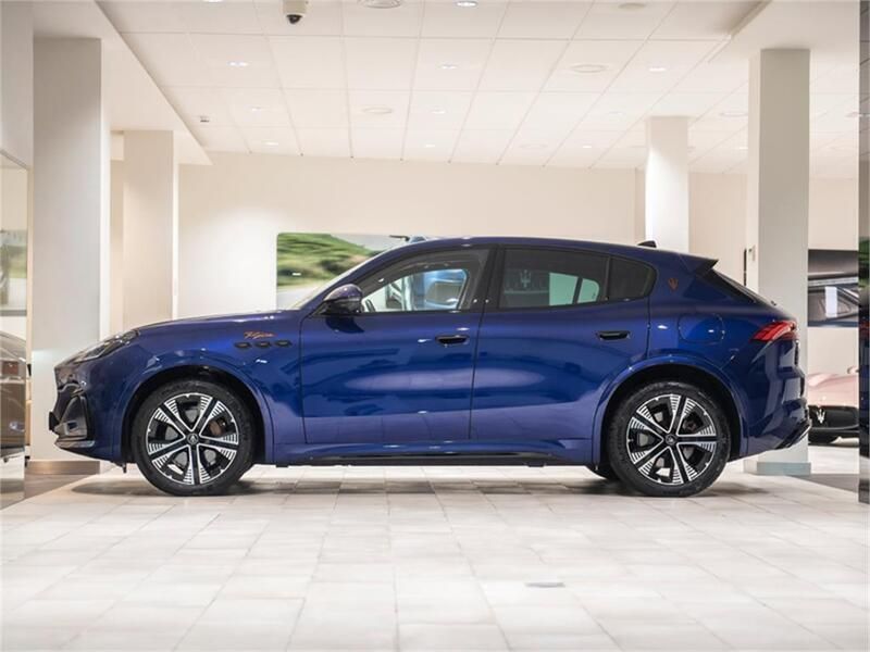 Usado Maserati Grecale Folgore 410 kW (558 CV) 2024 Blu intenso SUV
