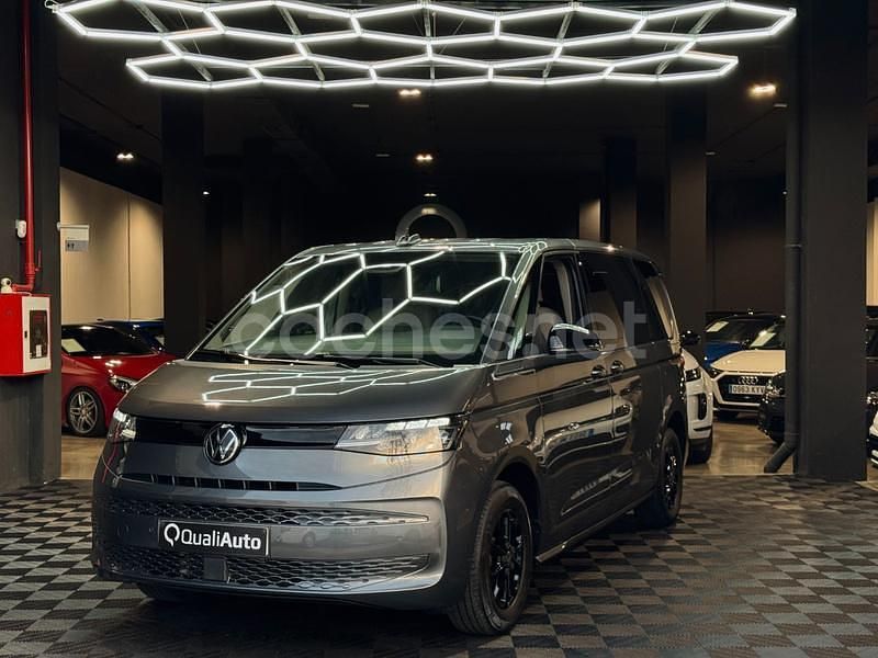 Gris / plata Usado 2023 VW Multivan Style Monovolumen | 42.990 € (Super precio) - Imagen 1/4