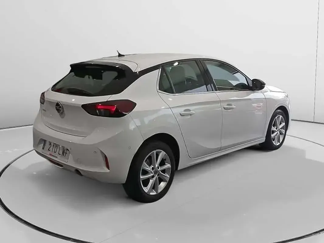 Usado Opel Corsa Elegance 101 CV (74 kW) 2022 Blanco Utilitario