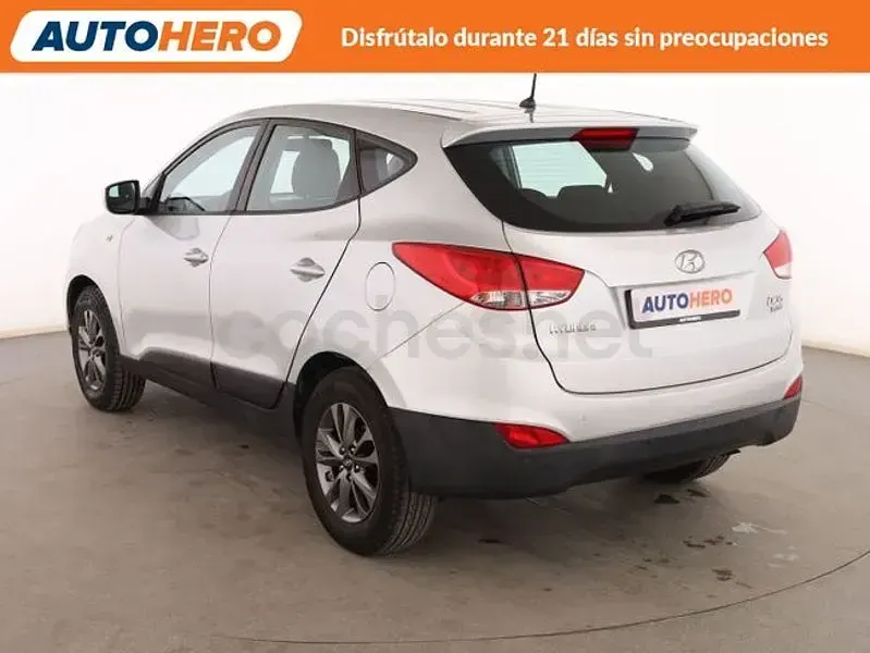 Usado Hyundai ix35 115 CV (84 kW) 2014 Gris / plata SUV