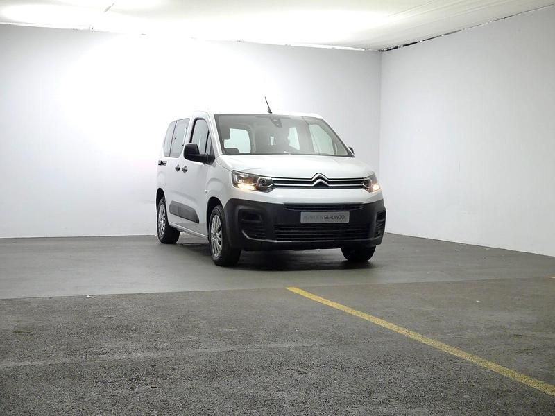 Usado Citroën e-Berlingo Live 100 kW (136 CV) 2023 Blanco Monovolumen