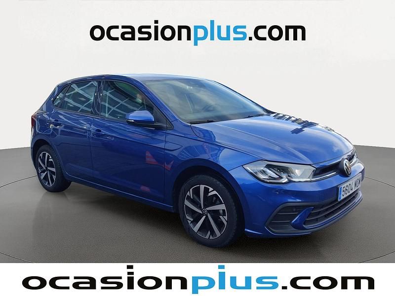Usado VW Polo Life 95 CV (69 kW) 2023 Azul Utilitario