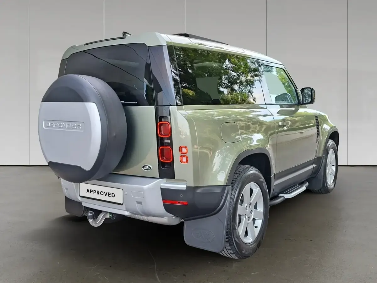 Usado Land Rover Defender SE 249 CV (183 kW) 2022 Pangea green SUV