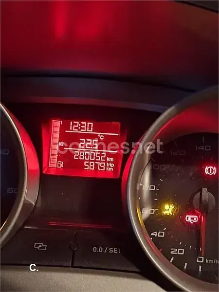 Usado Seat Ibiza SC Style 105 CV (77 kW) 2010 Rojo Utilitario