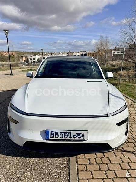 Usado Tesla Model Y 2025 Eléctrico SUV