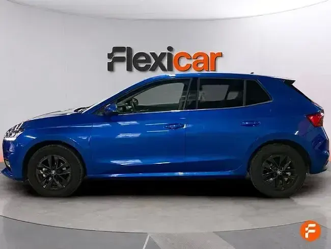Usado Skoda Fabia Selection 80 CV (58 kW) 2025 Azul Utilitario