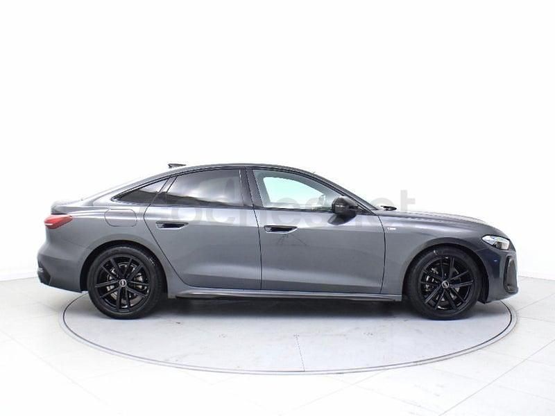 Usado Audi A5 204 CV (150 kW) 2025 Blanco Berlina