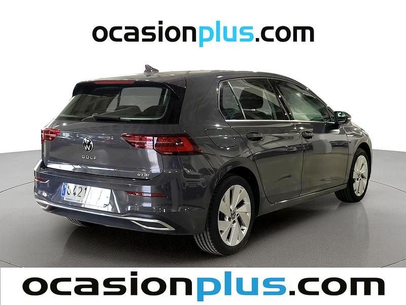 Usado VW Golf VIII Style 150 CV (110 kW) 2020 Gris Utilitario