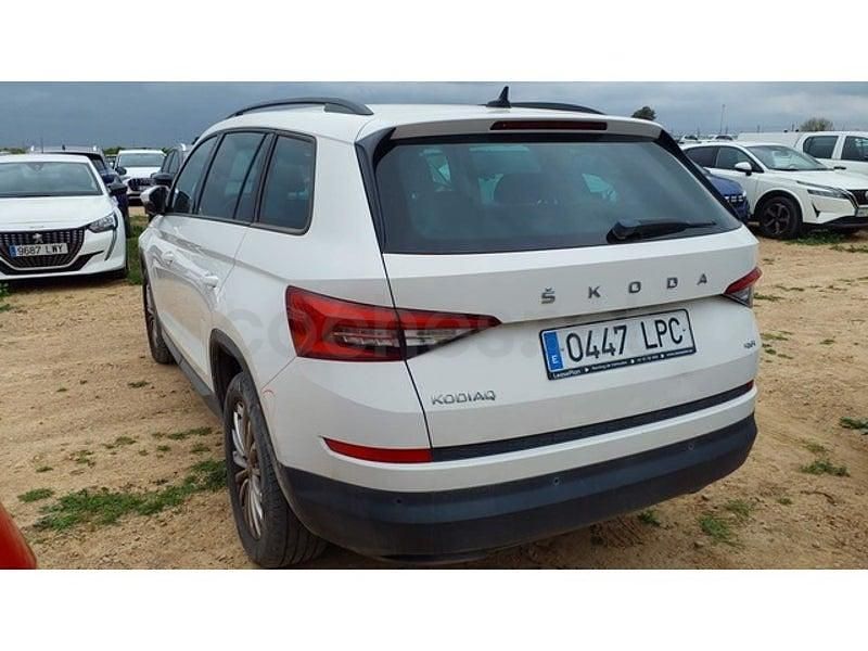 Käytetty Skoda Kodiaq Ambition 150 HP (110 kW) 2021 Valkoinen Katumaasturi