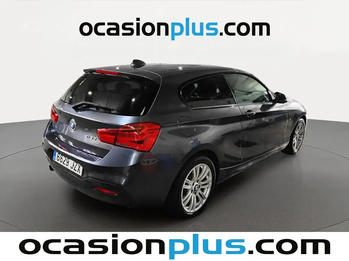 Usado BMW 118 150 CV (110 kW) 2017 Gris Utilitario