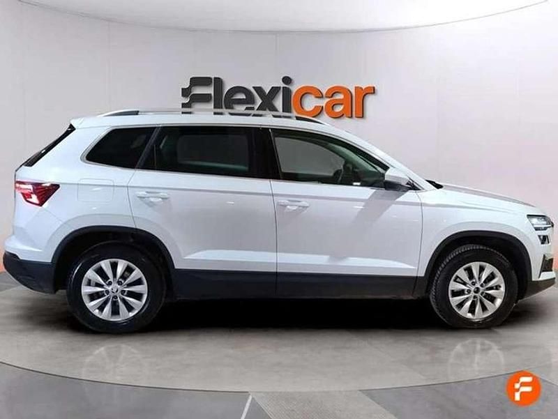 Usado Skoda Karoq Ambition 150 HP (110 kW) 2023 Branco SUV