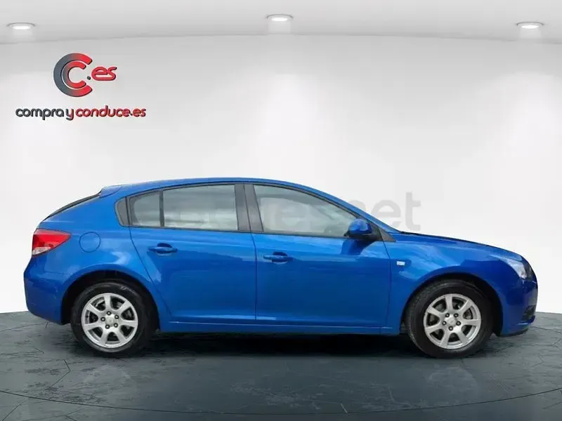 Usado Chevrolet Cruze LT 130 CV (95 kW) 2012 Azul Berlina