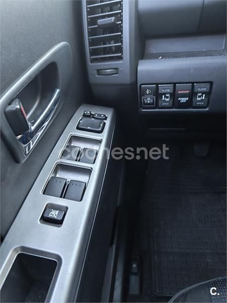 Usado Mazda 5 Luxury 143 HP (105 kW) 2010 Cinzento Monovolume