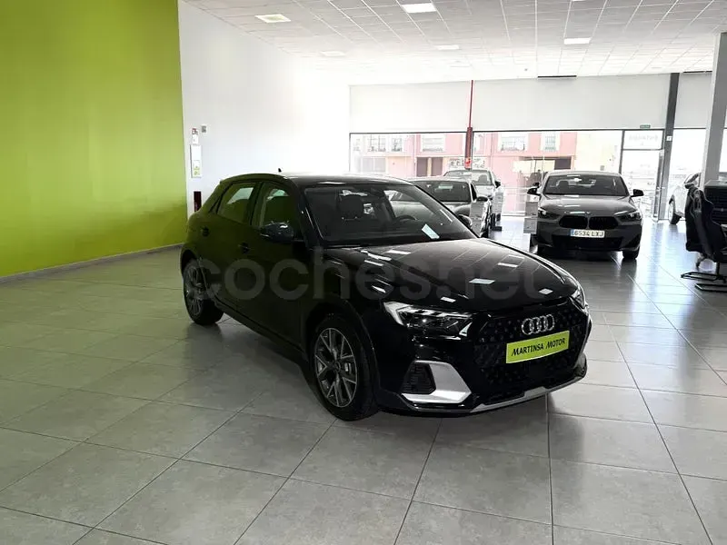 Usado Audi A1 Premium 110 CV (80 kW) 2021 Negro SUV