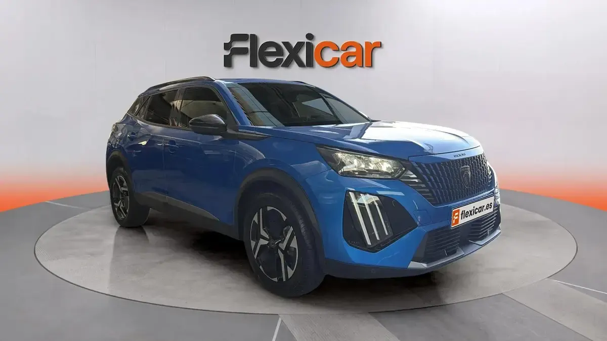 Usado Peugeot 2008 Allure 100 CV (73 kW) 2024 SUV