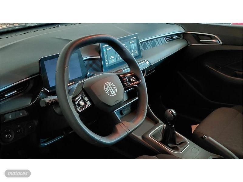 Usado MG MG3 116 CV (85 kW) 2025 Negro Utilitario