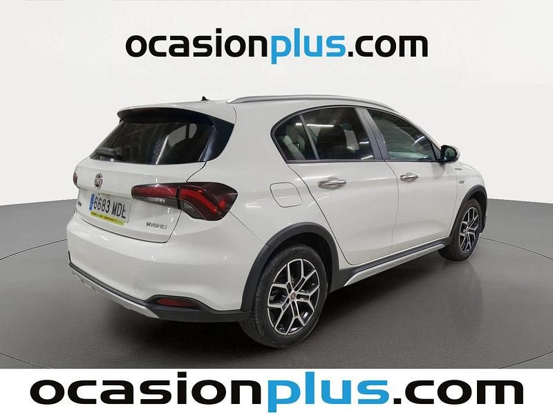 Usado Fiat Tipo Cross 131 CV (96 kW) 2023 Blanco Utilitario