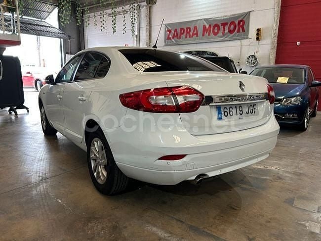 Usado Renault Fluence LIMITED 110 CV (80 kW) 2015 Blanco Berlina