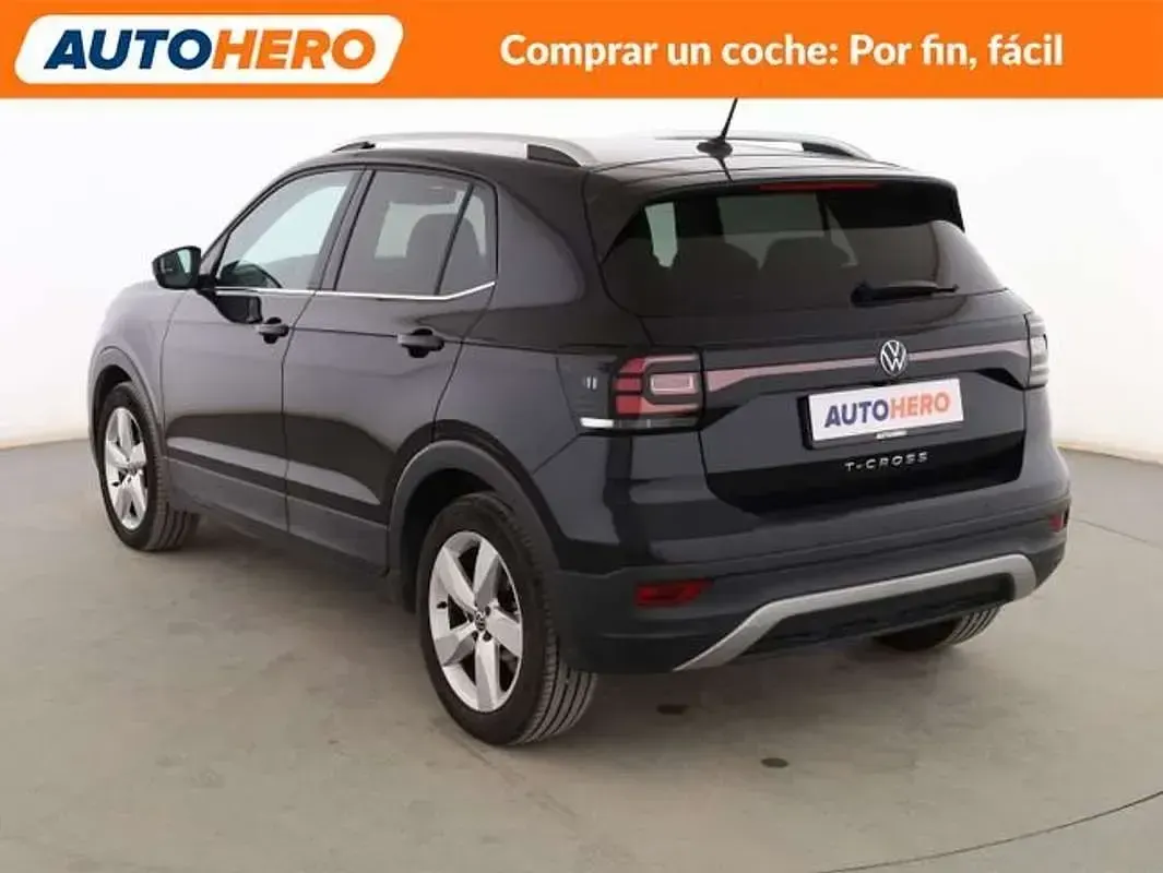 Usado VW T-Cross Sport 110 CV (80 kW) 2022 Negro SUV