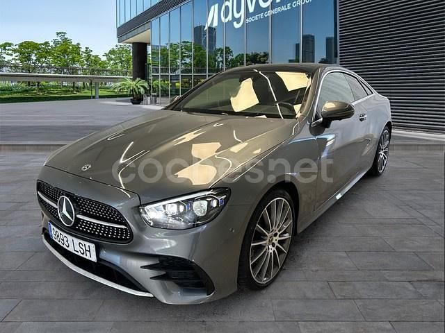 Gris / plata Usado 2021 Mercedes E450 Coupe | 52.200 € (Precio justo) - Imagen 1/4