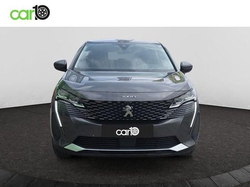Usado Peugeot 3008 Active 130 CV (95 kW) 2023 Gris / plata SUV