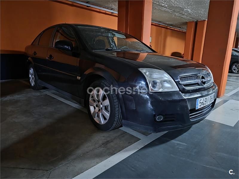 Usado Opel Vectra Cosmo 120 CV (88 kW) 2005 Azul Berlina