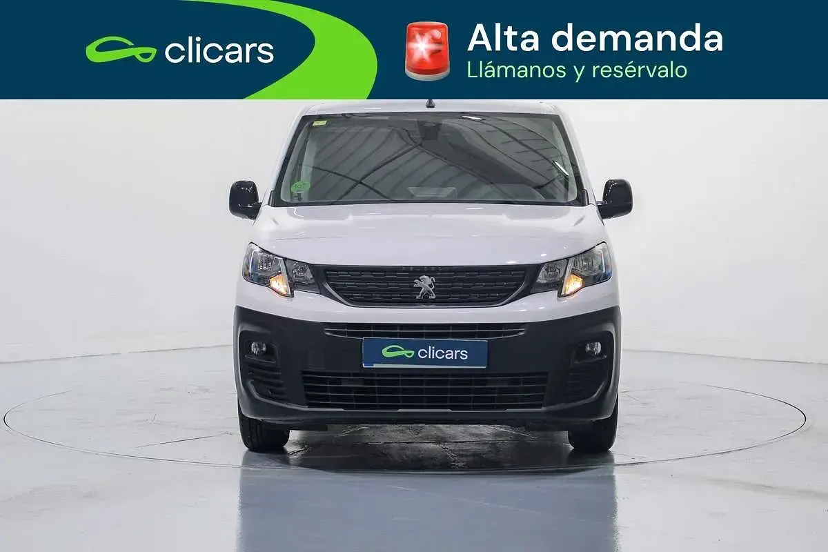 Usado Peugeot Partner S 102 CV (75 kW) 2022 Blanco Monovolumen