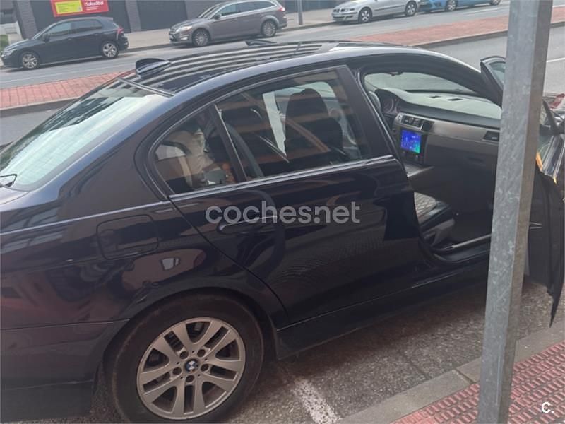 Usado BMW 320 163 CV (119 kW) 2007 Azul Berlina