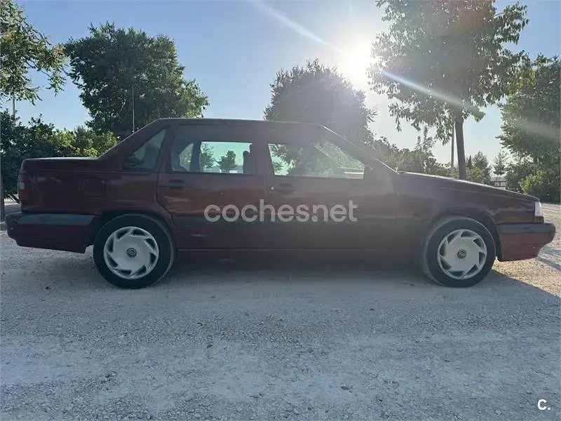 Usado Volvo 850 144 CV (105 kW) 1997 Granate Berlina