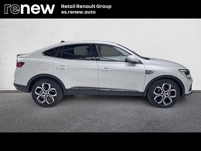 Usado Renault Arkana Zen 140 CV (102 kW) 2021 Blanco SUV
