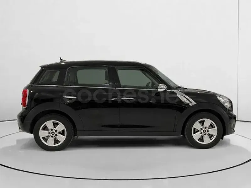 Usado Mini One D Countryman 116 CV (85 kW) 2017 Negro SUV