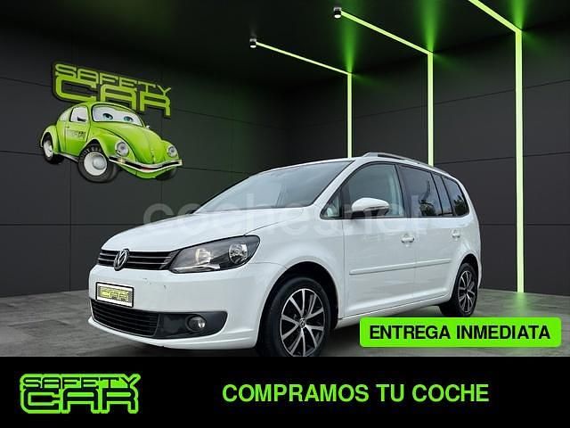 Blanco Usado 2014 VW Touran Advance Monovolumen | 9499 € (Precio justo) - Imagen 1/4