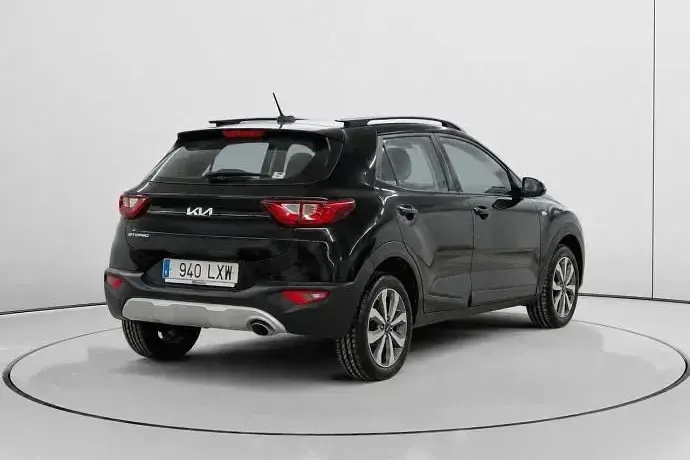 Usado Kia Stonic 84 CV (61 kW) 2022 SUV