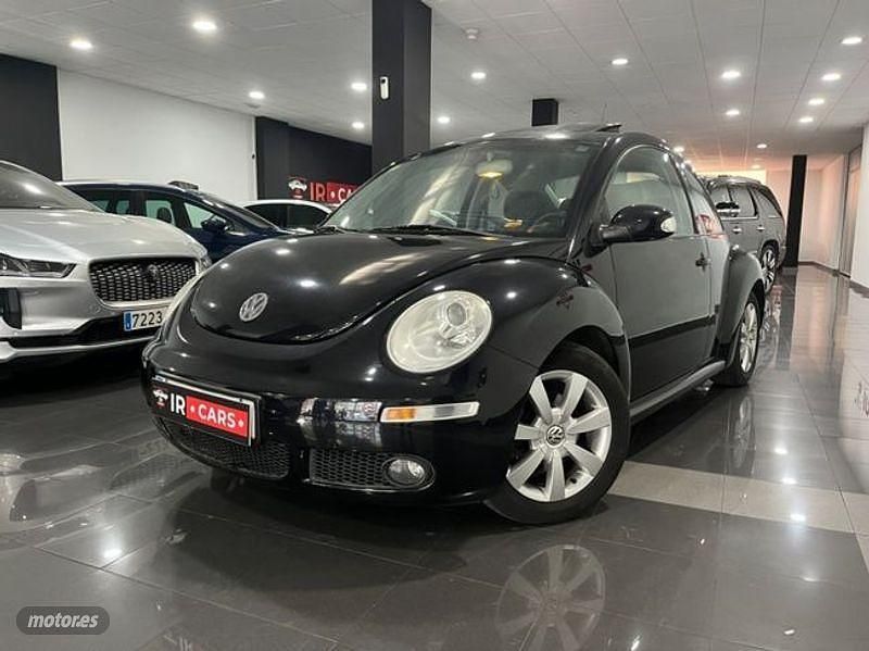 Usado VW New Beetle 102 CV (75 kW) 2006 Negro Utilitario