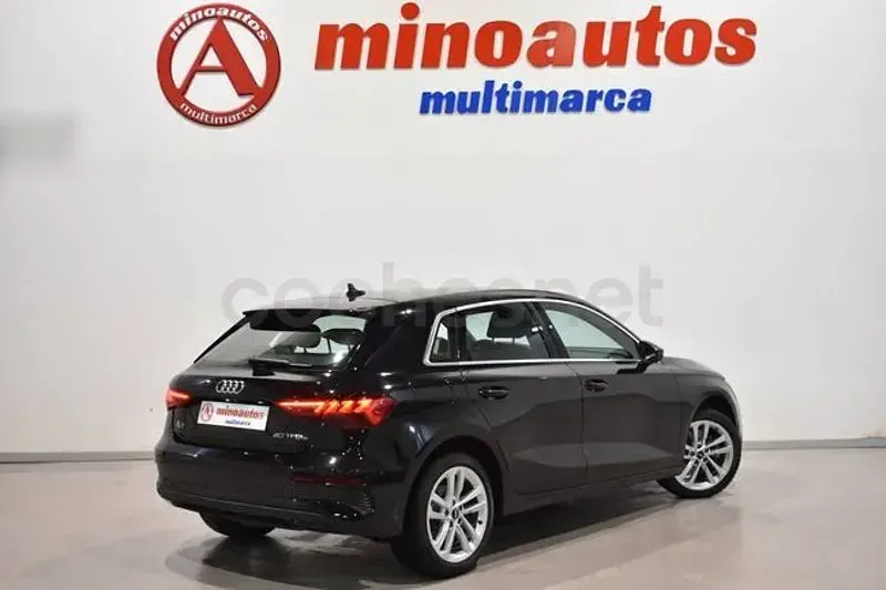 Usado Audi A3 Advanced Plus 204 CV (150 kW) 2023 Negro Berlina