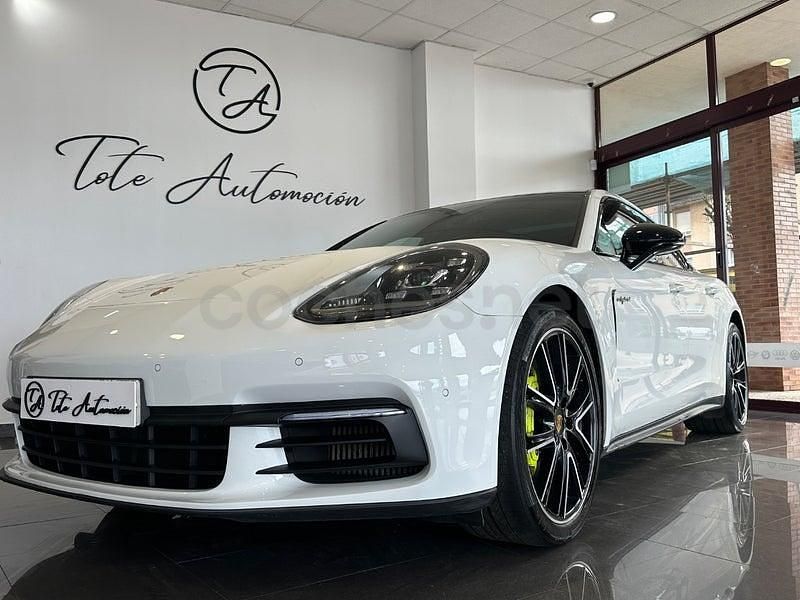 Usado Porsche Panamera 4 462 CV (339 kW) 2020 Blanco Berlina